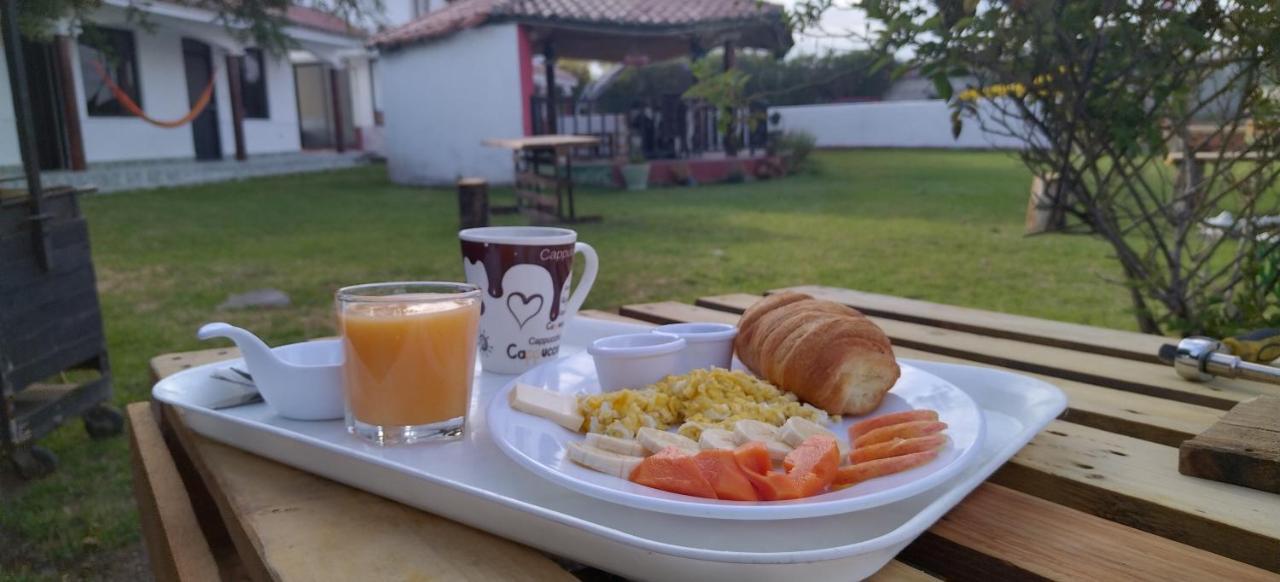 Quinta Winay Hotel Yaruqui Buitenkant foto